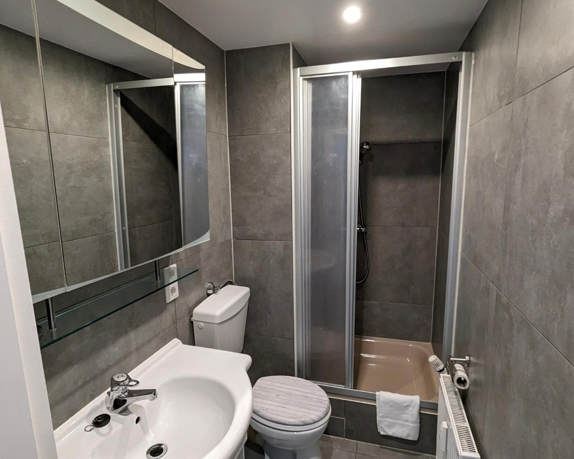 Rheinische Gemuetlichkeit, Sali Homes Zentrales Heim In Kleve Клеве Екстериор снимка